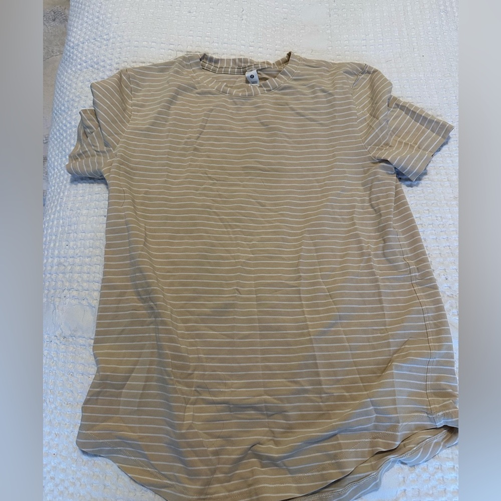 Lululemon shirt